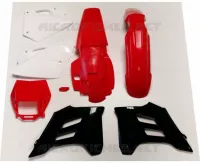 PLASTICS KIT EC 2001-2006 