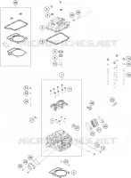 CYLINDER HEAD 